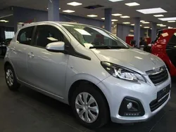 Silber Gebraucht 2021 Peugeot 108 Active Kleinwagen | 10.480 € (Fairer Preis)