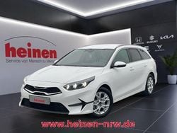 Weiß Gebraucht 2025 Kia Ceed Sportswagon Gold Kombi | 22.899 € (Superpreis)
