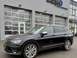 Schwarz Gebraucht 2018 VW Tiguan Allspace Highline SUV | 22.890 € (Fairer Preis)