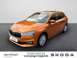 Orange Gebraucht 2022 Skoda Fabia Active Kleinwagen | 13.900 € (Fairer Preis)