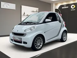 Weiß Gebraucht 2012 Smart ForTwo Cabrio Passion Cabrio | 6.988 € (Etwas zu teuer)