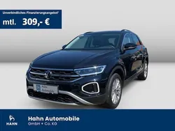 Deep black perleffekt Gebraucht 2023 VW T-Roc Style SUV | 24.530 € (Fairer Preis)