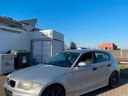 Silber Gebraucht 2006 BMW 118 Kleinwagen | 1.499 € (Guter Preis)