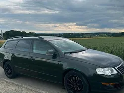 Grün Gebraucht 2008 VW Passat Kombi | 2.500 € (Guter Preis)