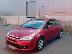 Rot Gebraucht 2006 Citroën C4 Limousine | 700 € (Superpreis)