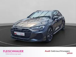 Daytonagrau perleffekt Gebraucht 2024 Audi A3 Sportback Sport Limousine | 39.980 € (Etwas zu teuer)