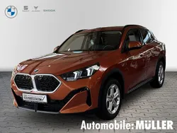 Orange Gebraucht 2024 BMW X2 Performance SUV | 39.850 € (Fairer Preis)