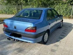 Blau Gebraucht 1998 Peugeot 306 Limousine | 1.700 € (Fairer Preis)