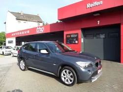 Blau Gebraucht 2012 BMW X1 SUV | 9.990 € (Fairer Preis)