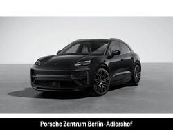 Schwarz Neu 2026 Porsche Macan Turbo SUV | 140.955 € (Guter Preis)