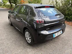 Schwarz Gebraucht 2022 Peugeot 208 Kleinwagen | 7.497 € (Superpreis)