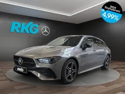 Grau Gebraucht 2025 Mercedes CLA180 Shooting Brake AMG Kombi | 43.780 €