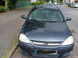 Andere farben Gebraucht 2005 Opel Corsa Kleinwagen | 800 € (Guter Preis)