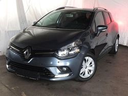 Grau Gebraucht 2019 Renault Clio IV Business Limousine | 8.904 € (Fairer Preis)