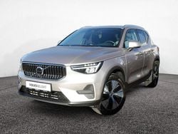 Silber / bright silber (metallic) Gebraucht 2022 Volvo XC40 Plus SUV | 29.820 € (Guter Preis)