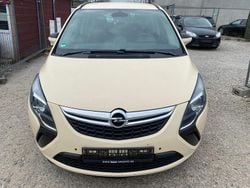 Beige Gebraucht 2016 Opel Zafira Kombi | 4.600 €