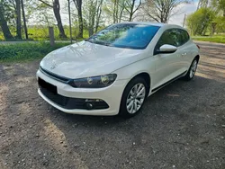 Weiß Gebraucht 2009 VW Scirocco Coupé | 4.590 € (Guter Preis)