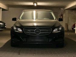 Schwarz Gebraucht 2016 Mercedes E200 Limousine | 14.590 € (Guter Preis)