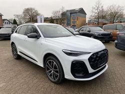 Gletscherweiß Neu 2025 Audi Q5 SUV | 61.980 €