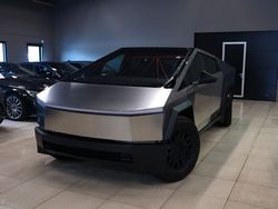 Silber Gebraucht 2024 Tesla Cybertruck Abholung | 120.000 €