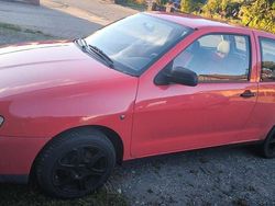 Rot Gebraucht 2000 Seat Ibiza Limousine | 1.400 € (Etwas zu teuer)