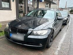 Schwarz Gebraucht 2006 BMW 320 Limousine | 5.899 € (Teuer)