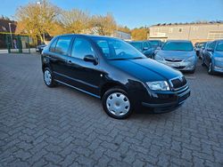 Schwarz Gebraucht 2004 Skoda Fabia Ambiente Kleinwagen | 2.499 € (Etwas zu teuer)