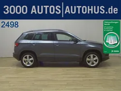 Grau Gebraucht 2020 Skoda Karoq Ambition SUV | 15.480 € (Guter Preis)