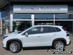 Cool white pearl metallic Neu 2025 Suzuki SX4 S-Cross SUV | 23.000 € (Superpreis)