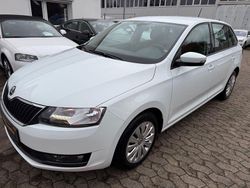 Weiß Gebraucht 2018 Skoda Rapid Ambition Kleinwagen | 7.400 € (Fairer Preis)