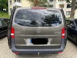 Braun Gebraucht 2017 Mercedes Vito Van / Kleinbus | 16.999 €