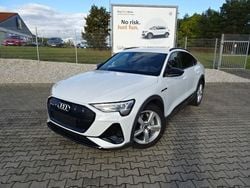 Weiß Gebraucht 2020 Audi e-tron Sportback S-Line SUV | 35.890 € (Teuer)