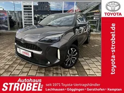 Marlingrau metallic Neu 2025 Toyota Yaris Cross SUV | 27.880 € (Guter Preis)