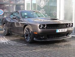 Grau Gebraucht 2022 Dodge Challenger Coupé | 40.000 €