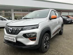 Grau Gebraucht 2022 Dacia Spring Comfort Plus Kleinwagen | 10.997 € (Superpreis)