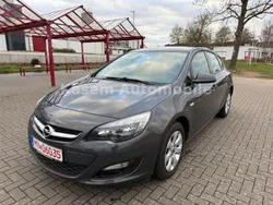 Grau Gebraucht 2014 Opel Astra Energy Limousine | 5.990 € (Fairer Preis)