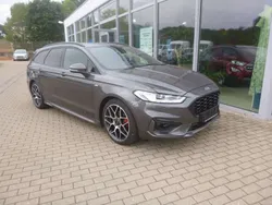 Magneticgrau (metallic) Gebraucht 2021 Ford Mondeo ST-Line Kombi | 26.880 €