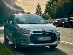 Silber Gebraucht 2011 Citroën DS4 Kleinwagen | 8.500 € (Etwas zu teuer)