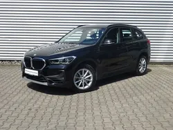 Schwarz uni Gebraucht 2022 BMW X1 Advantage SUV | 32.798 € (Etwas zu teuer)