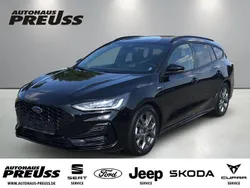 Schwarz Gebraucht 2024 Ford Focus ST-Line Limousine | 21.980 € (Fairer Preis)