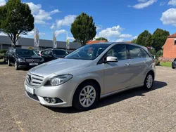 Silber Gebraucht 2013 Mercedes B180 Van / Kleinbus | 9.980 € (Guter Preis)