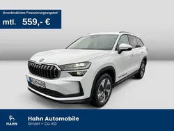Moonweiss metallic Gebraucht 2024 Skoda Kodiaq Selection SUV | 43.990 € (Superpreis)