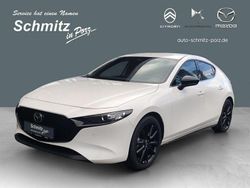 Weiß Gebraucht 2025 Mazda 3 Homura-Line Limousine | 26.989 € (Etwas zu teuer)