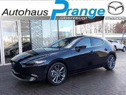 Jet black Gebraucht 2024 Mazda 3 Exclusive-Line Limousine | 25.485 € (Guter Preis)