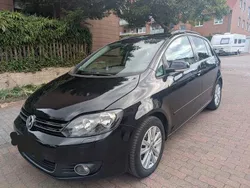 Schwarz Gebraucht 2011 VW Golf Plus Style Van / Kleinbus | 4.350 € (Guter Preis)