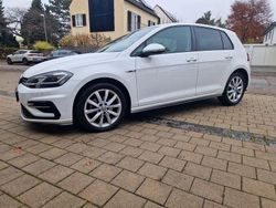 Weiß Gebraucht 2018 VW Golf VII R-line Limousine | 16.999 € (Guter Preis)