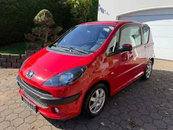 Grau Gebraucht 2005 Peugeot 1007 Premium Kleinwagen | 4.450 € (Teuer)