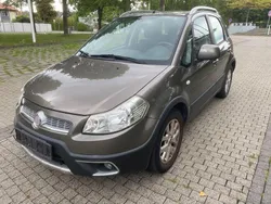 Grigio caldo Gebraucht 2010 Fiat Sedici Emotion SUV | 5.250 € (Fairer Preis)