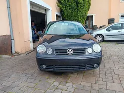 Schwarz Gebraucht 2003 VW Polo Highline Kleinwagen | 1.599 € (Fairer Preis)