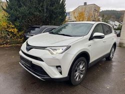 Weiß Gebraucht 2018 Toyota RAV4 Hybrid Team SUV | 17.999 € (Fairer Preis)